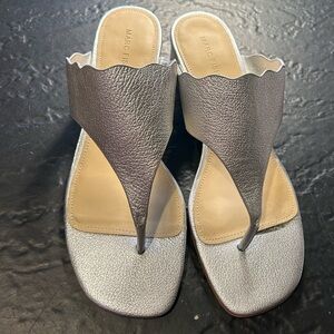 Marc Fisher Silver Textured Leather Block Heel Sandals Size 10
